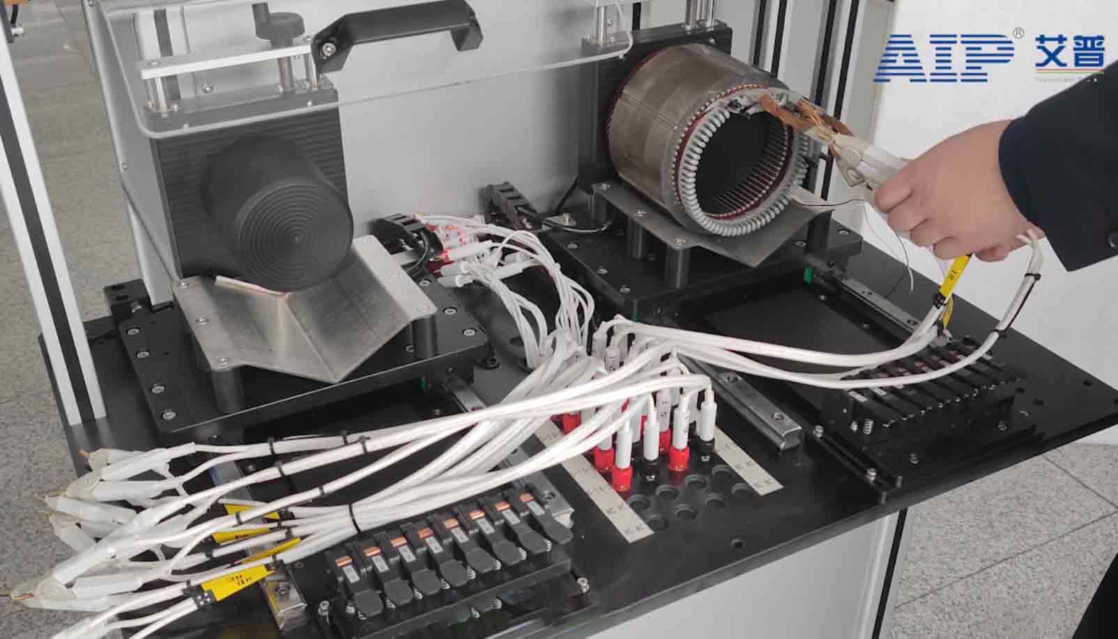 新能源汽車永磁同步電機(jī)定子檢測(cè)工裝-艾普智能.jpg 新能源汽車永磁同步電機(jī)定子檢測(cè)工裝-艾普智能.jpg