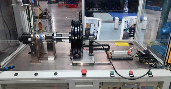 輪轂電機測試設(shè)備印度企業(yè)應(yīng)用現(xiàn)場—艾普智能.jpg 輪轂電機測試設(shè)備印度企業(yè)應(yīng)用現(xiàn)場—艾普智能.jpg