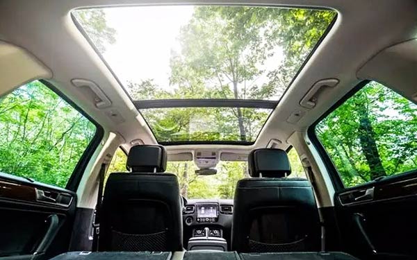 汽車天窗原理和優缺點—艾普智能.jpg 汽車天窗原理和優缺點—艾普智能.jpg