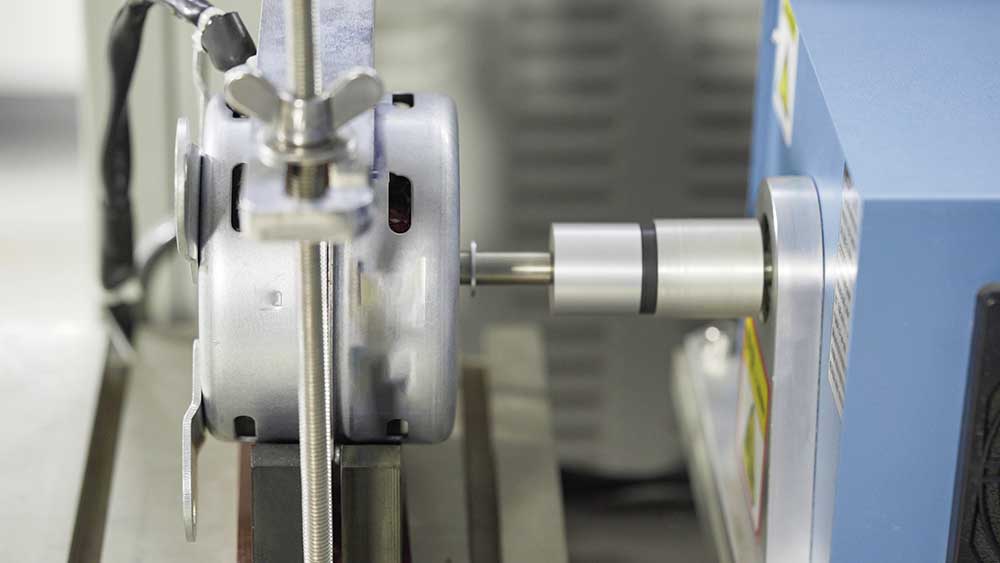 汽車電機(jī)負(fù)載測(cè)試方法和意義—艾普智能.jpg 汽車電機(jī)負(fù)載測(cè)試方法和意義—艾普智能.jpg