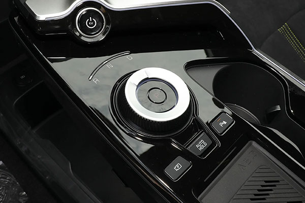 汽車換擋電機測試系統—AIP艾普.jpg.jpg 汽車換擋電機測試系統—AIP艾普.jpg.jpg