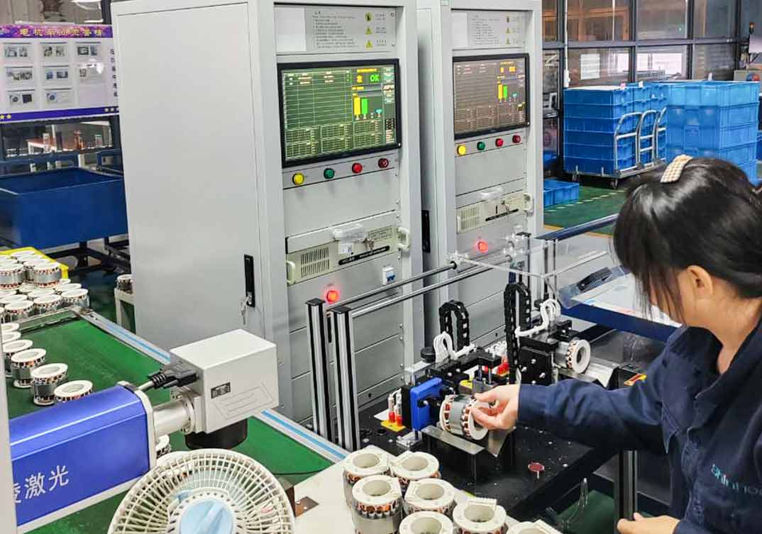 電機搭線垂線測試系統應用現場—AIP艾普.jpg 電機搭線垂線測試系統應用現場—AIP艾普.jpg