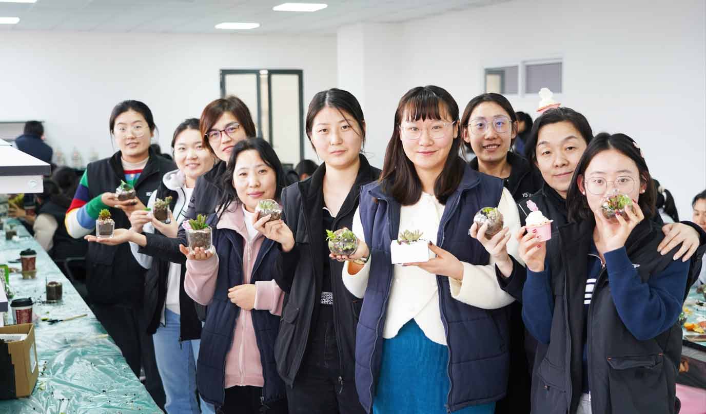 3.8 婦女節(jié)丨微景觀DIY,一起邂逅微世界里的春日—AIP艾普 3.8 婦女節(jié)丨微景觀DIY,一起邂逅微世界里的春日—AIP艾普