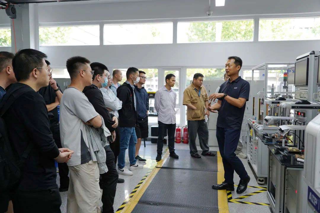 知識培訓驅動行業(yè)共贏發(fā)展,艾普積極探索客戶價值創(chuàng)造模式 知識培訓驅動行業(yè)共贏發(fā)展,艾普積極探索客戶價值創(chuàng)造模式