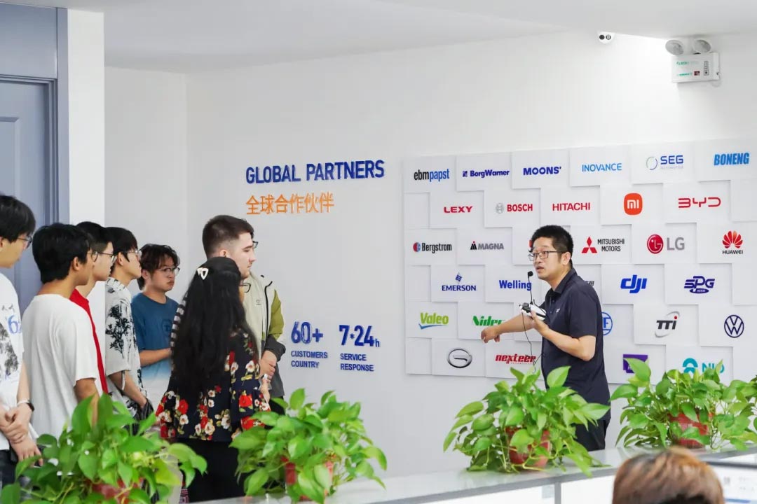 深化產(chǎn)教融合丨中國石油大學(華東)與艾普智能共筑實踐育人平臺 深化產(chǎn)教融合丨中國石油大學(華東)與艾普智能共筑實踐育人平臺